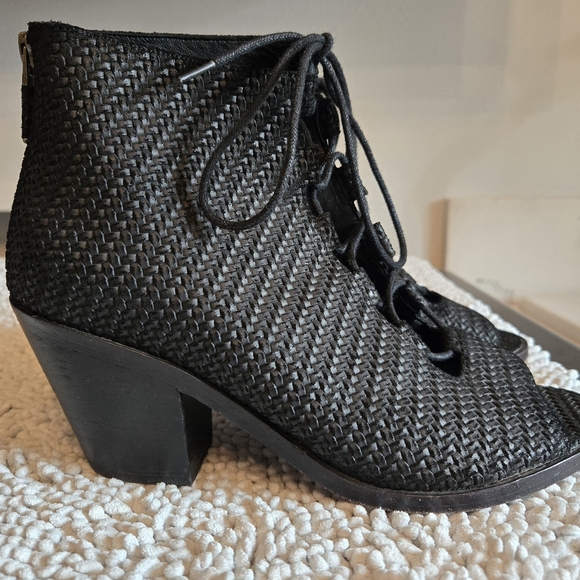 Eileen Fisher Shoes - Eileen Fisher Slew Leather Open Toe Lace Up Bootie